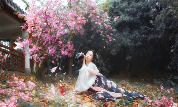 曲麻莱标题：寻求拥有自己孩子的希望—关于供卵代怀公司