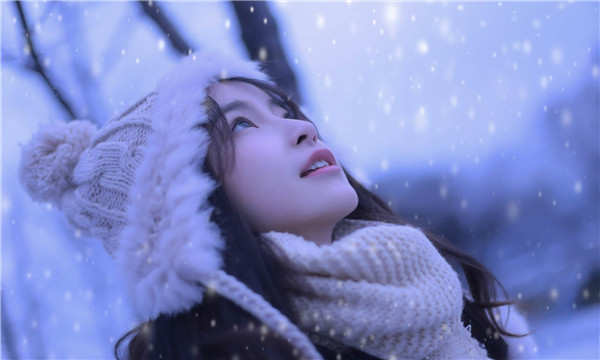 曲麻莱标题：选择专业试管代生助孕机构，助您实现圆满家庭梦